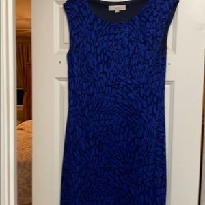 Blue and black super chic sundress.